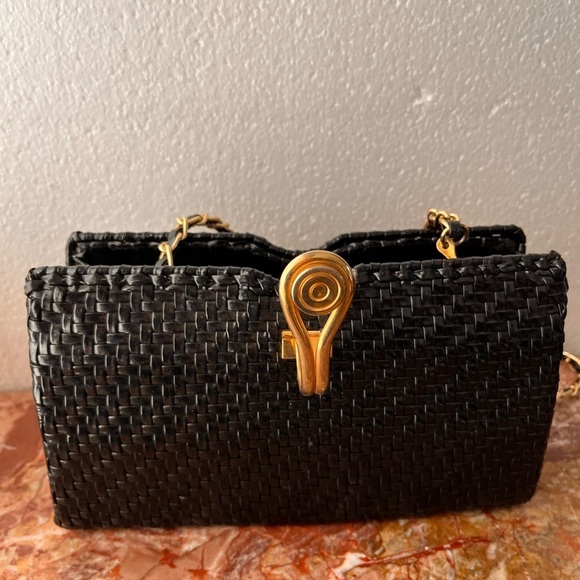 Vintage 60s purse , Black Lacquered Woven Wicker, Shoulder Bag - Picture 10 of 12